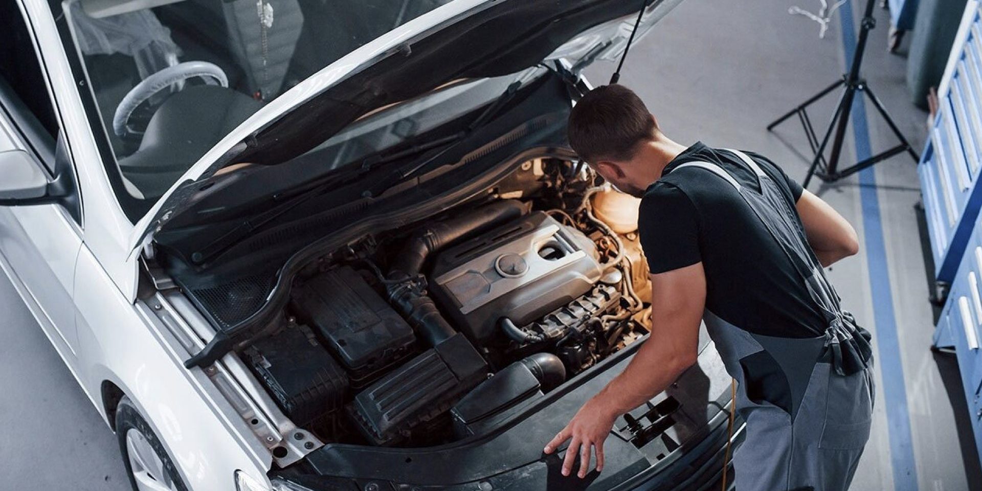 کلنیک تخصصی خودرو پایتخت