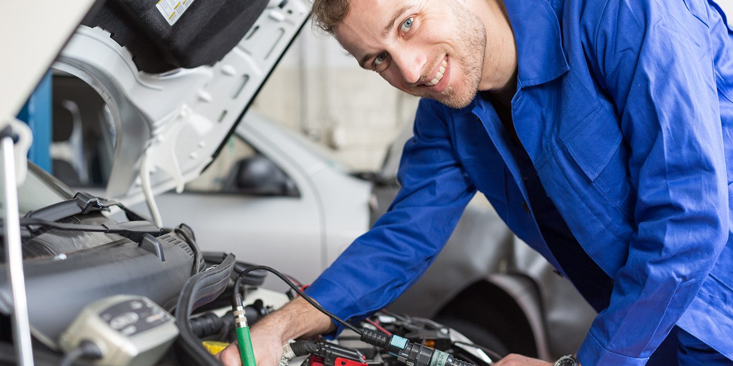 سرویس دوره ای خودرو کجا انجام شود؟